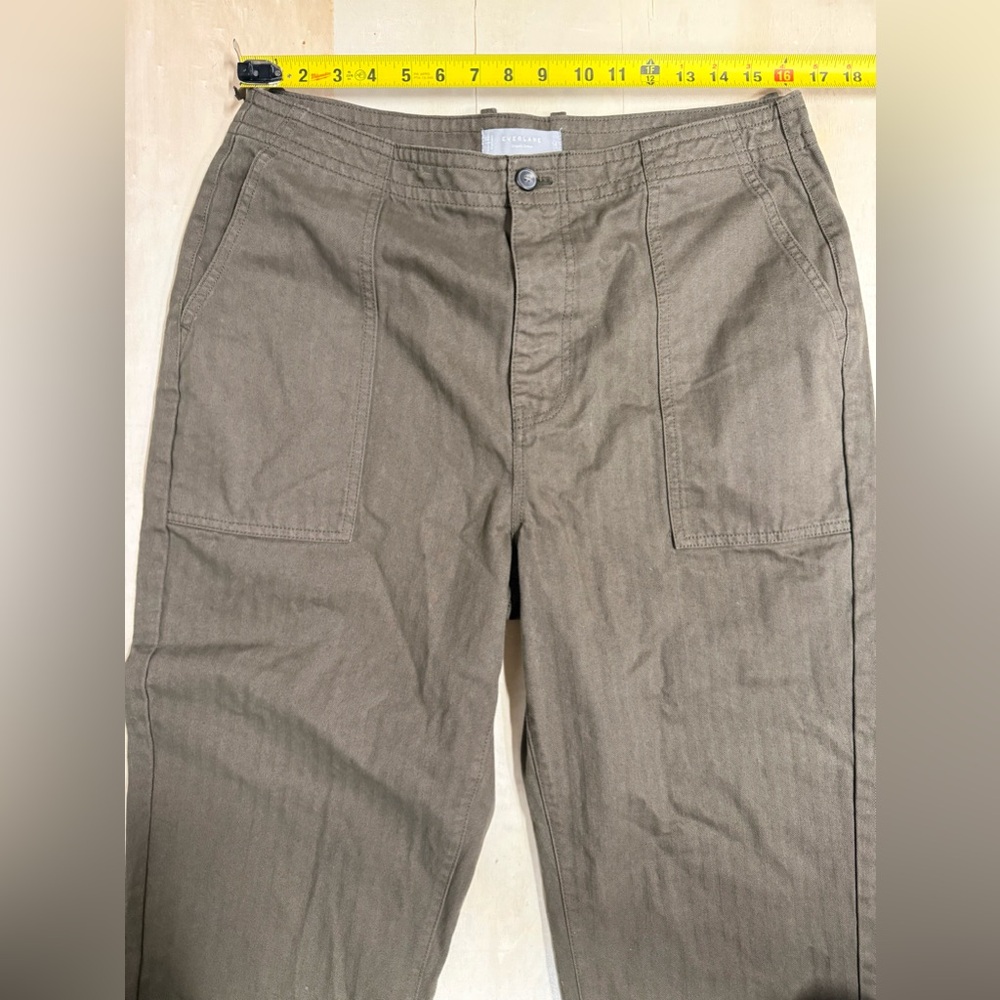 EVERLANE
Organic Cotton Herringbone Pant - Olive - Picture 8 of 8